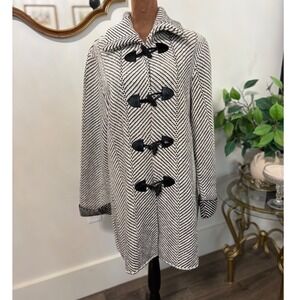 Willow Black and‎ White Herringbone Toggle Coat Womens Large Winter made in USA